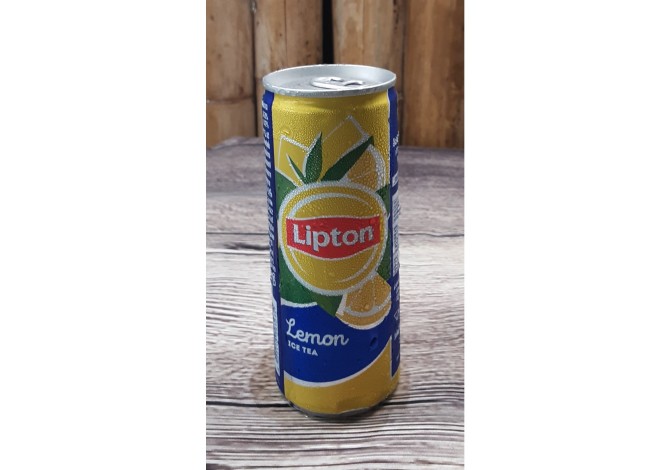 <h6 class='prettyPhoto-title'>Lipton  lce tea (lemon)</h6>