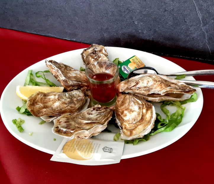 <h6 class='prettyPhoto-title'>THE 6 OYSTERS FROM FOURAS N ° 3</h6>