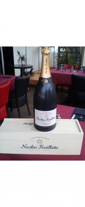 <h6 class='prettyPhoto-title'>Champagne Nicolas feuillate1.5 litre</h6>