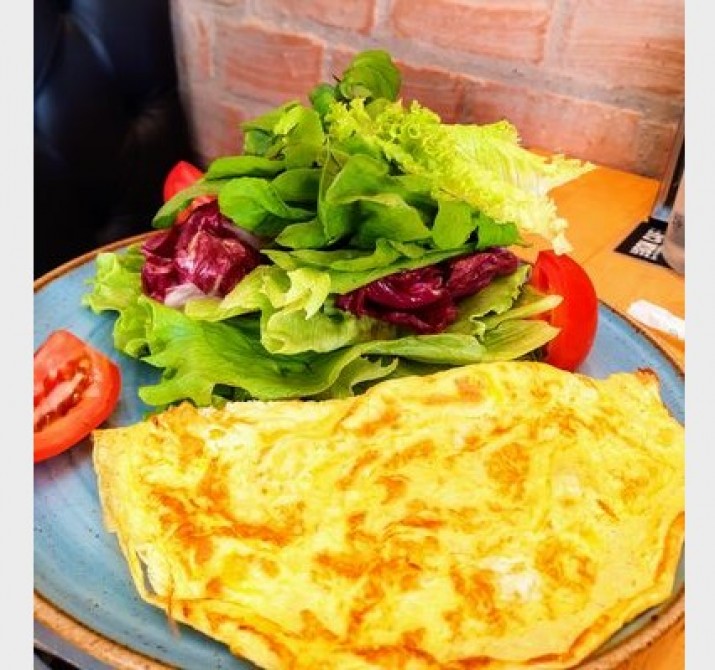 <h6 class='prettyPhoto-title'>Spanish omelet</h6>