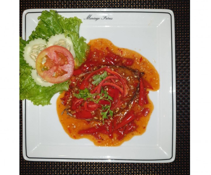 <h6 class='prettyPhoto-title'>Fish with red pepper</h6>