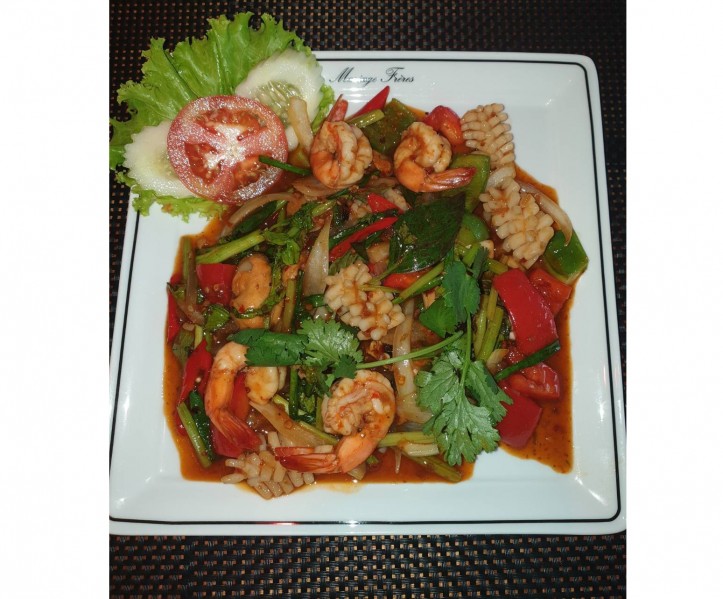 <h6 class='prettyPhoto-title'>Stir fried spicy seafood</h6>
