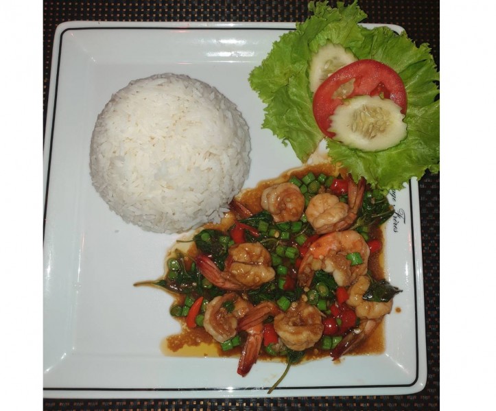 <h6 class='prettyPhoto-title'>Shrimp basil deep rice</h6>