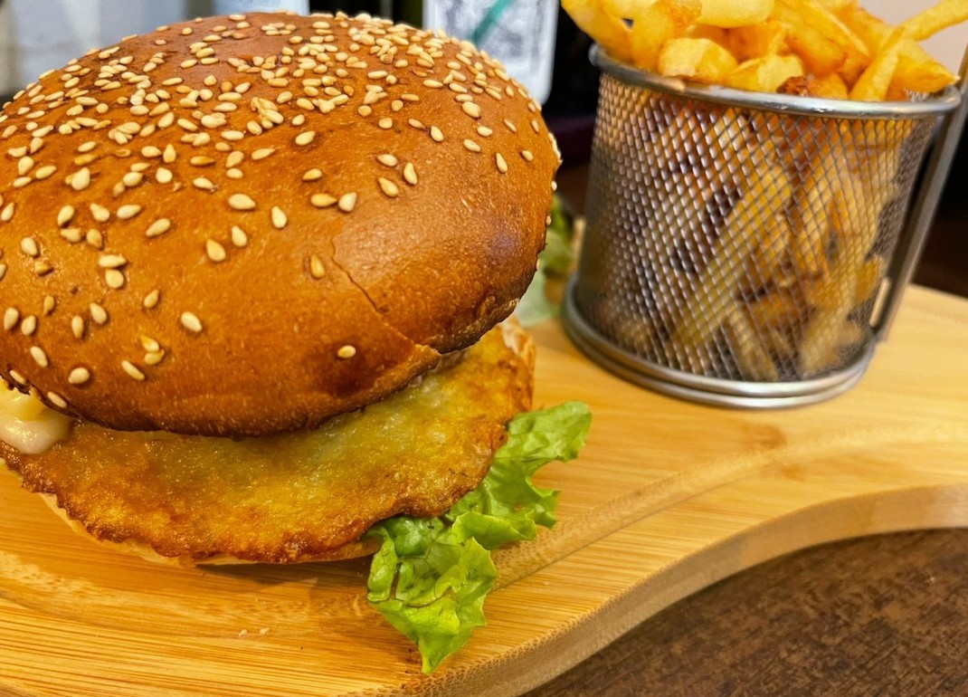 <h6 class='prettyPhoto-title'>The Vegetarian Burger</h6>