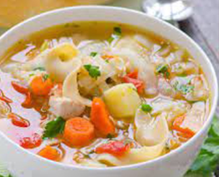 <h6 class='prettyPhoto-title'>Vegetable Soup with Chicken</h6>