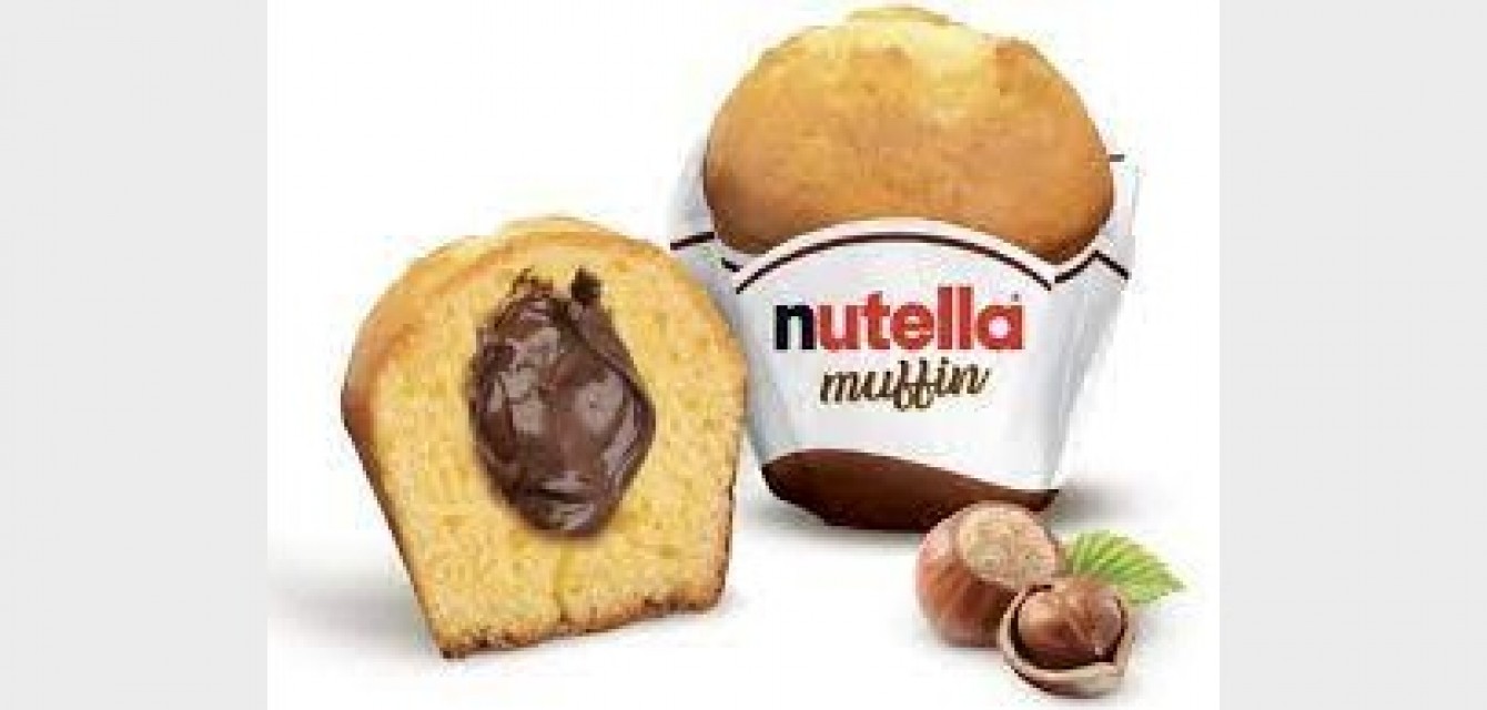 <h6 class='prettyPhoto-title'>Muffin with melted heart with Nutella</h6>