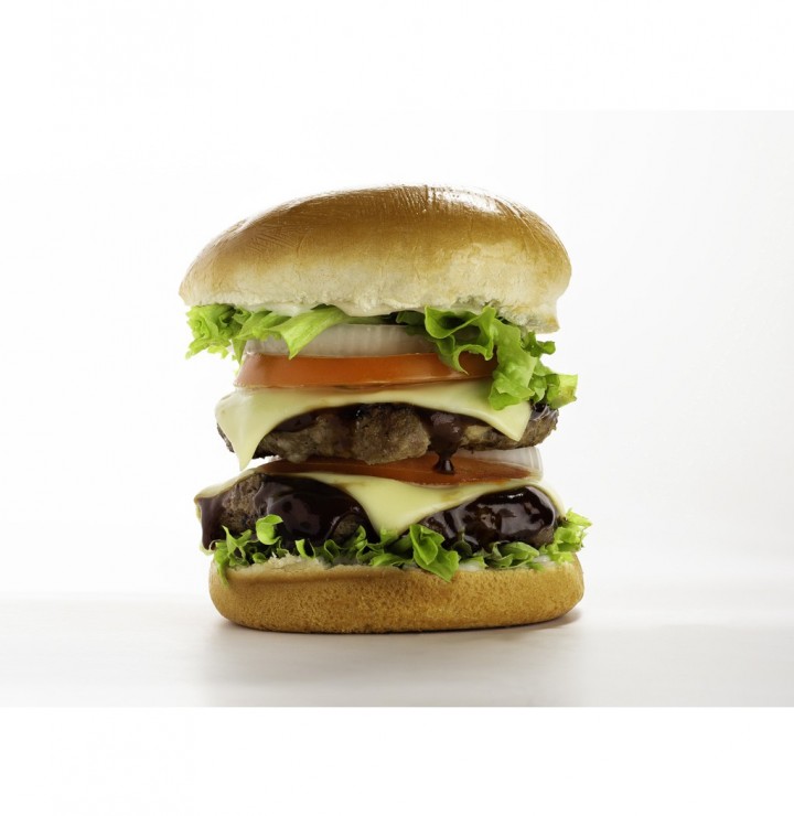 <h6 class='prettyPhoto-title'>Organika Beef Burger Meal</h6>