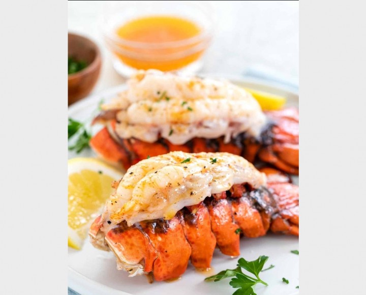 <h6 class='prettyPhoto-title'>Double lobster tail</h6>