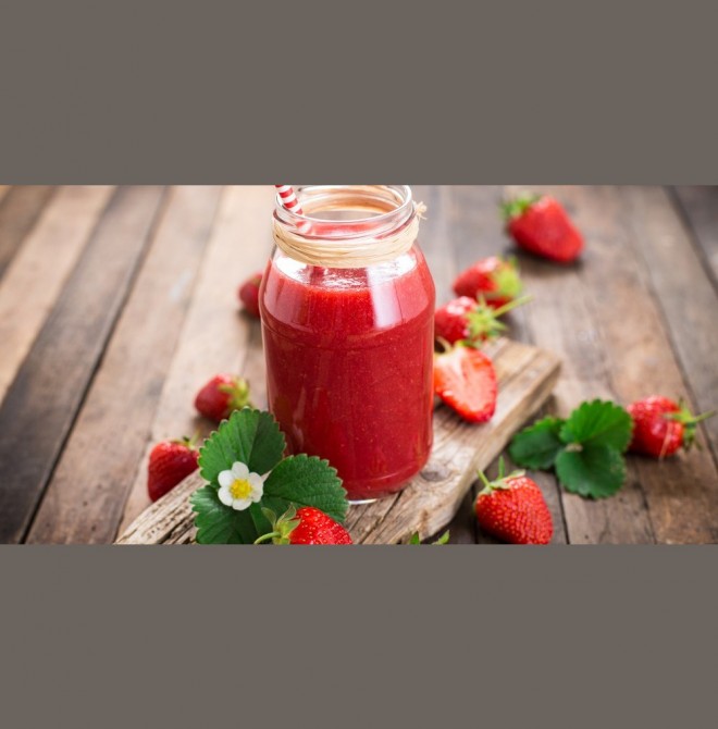 <h6 class='prettyPhoto-title'>Strawberry basil smoothie</h6>