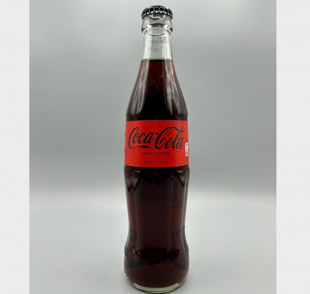 <h6 class='prettyPhoto-title'>Coca cola zero</h6>