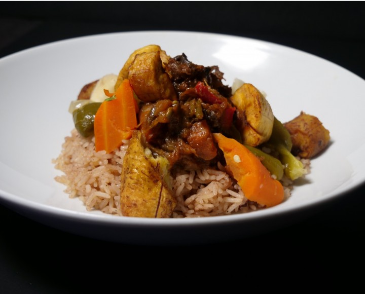<h6 class='prettyPhoto-title'>National rice and vegetables</h6>