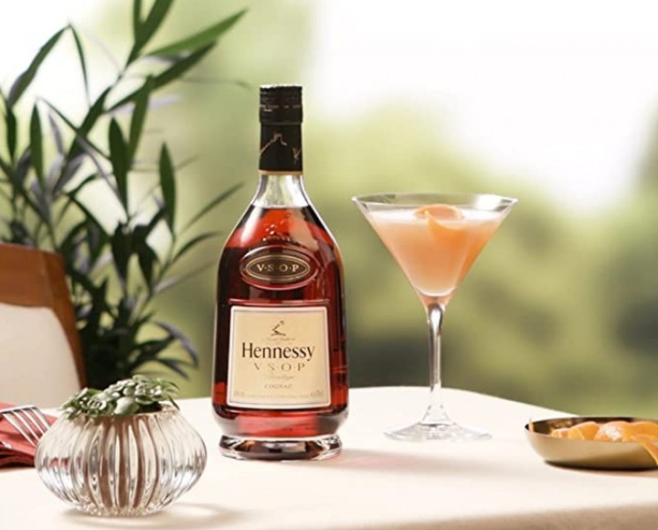 <h6 class='prettyPhoto-title'>HENNESSY VSOP</h6>