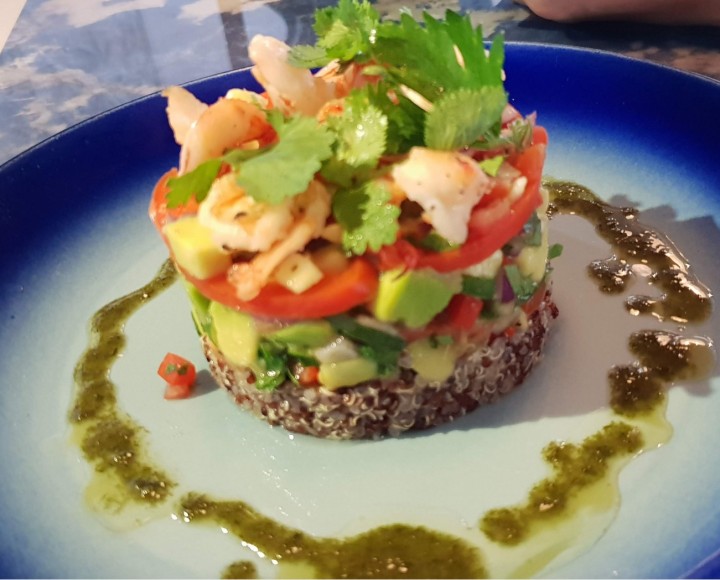 <h6 class='prettyPhoto-title'>Shrimps with Quinoa & Guacamole Salad</h6>