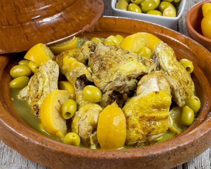 <h6 class='prettyPhoto-title'>Chicken Tagine with Candied Lemon and Olives</h6>