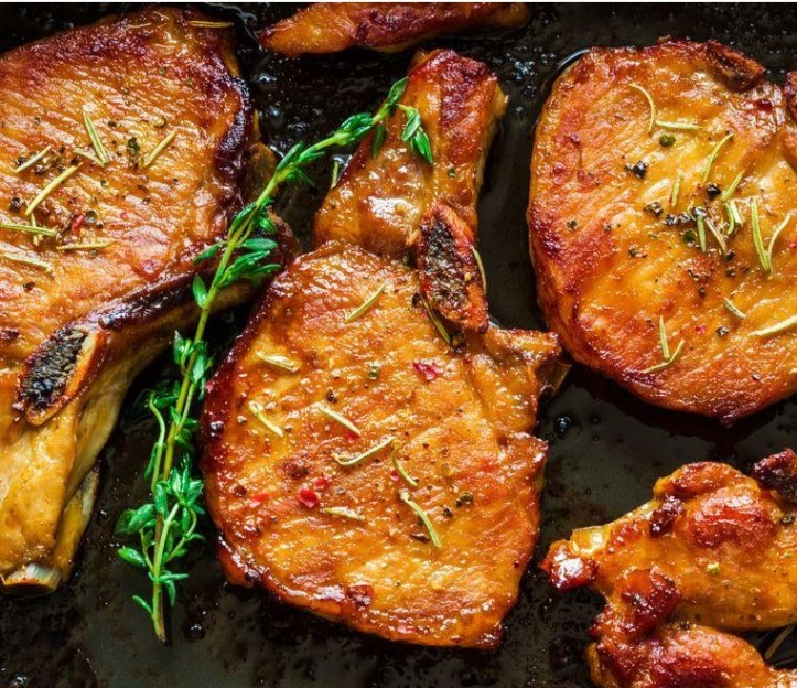 <h3 class='prettyPhoto-title'>PORK WITH OVEN</h3><br/>