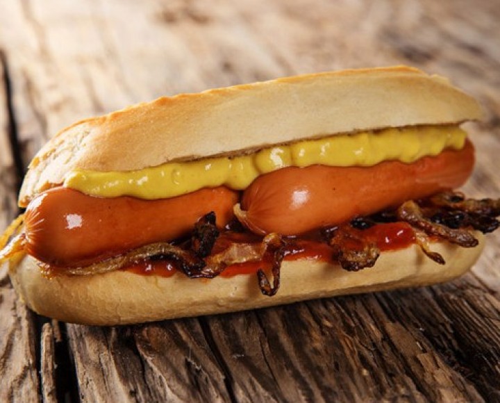 <h6 class='prettyPhoto-title'>Sandwich Normal Pain Hot Dog</h6>