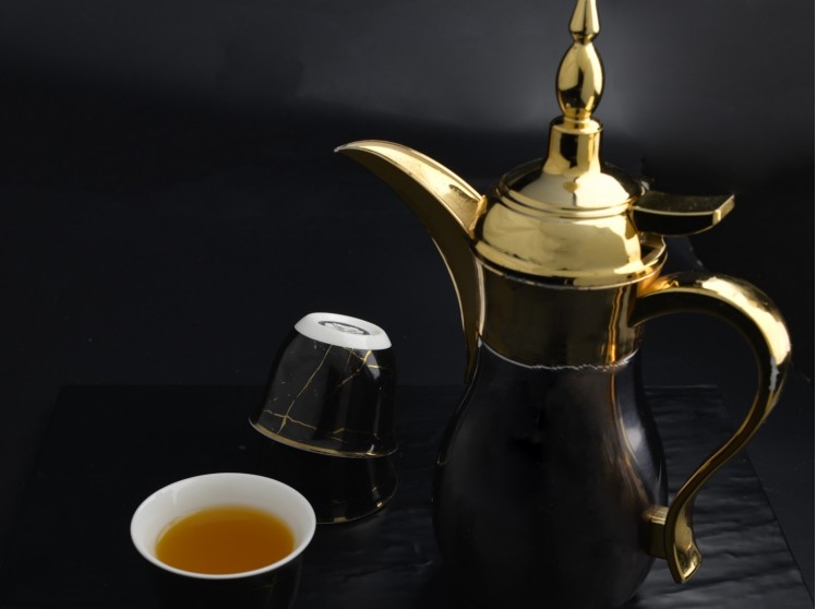 <h6 class='prettyPhoto-title'>Arabic Coffee</h6>