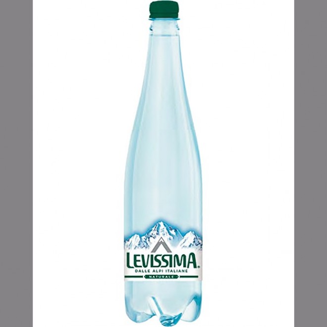 <h6 class='prettyPhoto-title'>Levissima smooth water 0.75</h6>