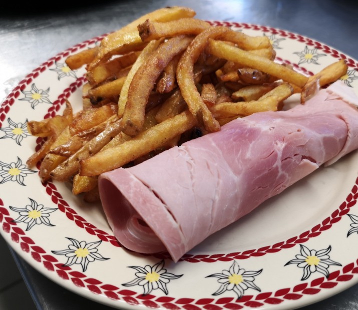 <h6 class='prettyPhoto-title'>Cooked Ham Fries</h6>