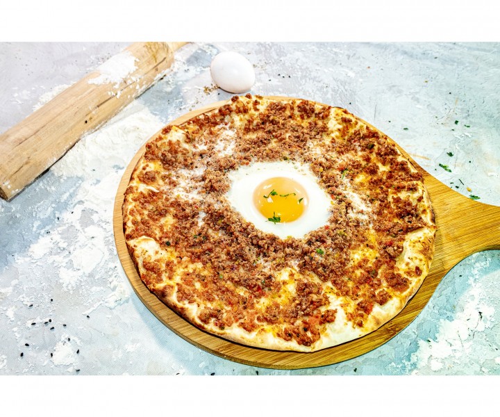 <h6 class='prettyPhoto-title'>Meat With Egg Manoucheh </h6>