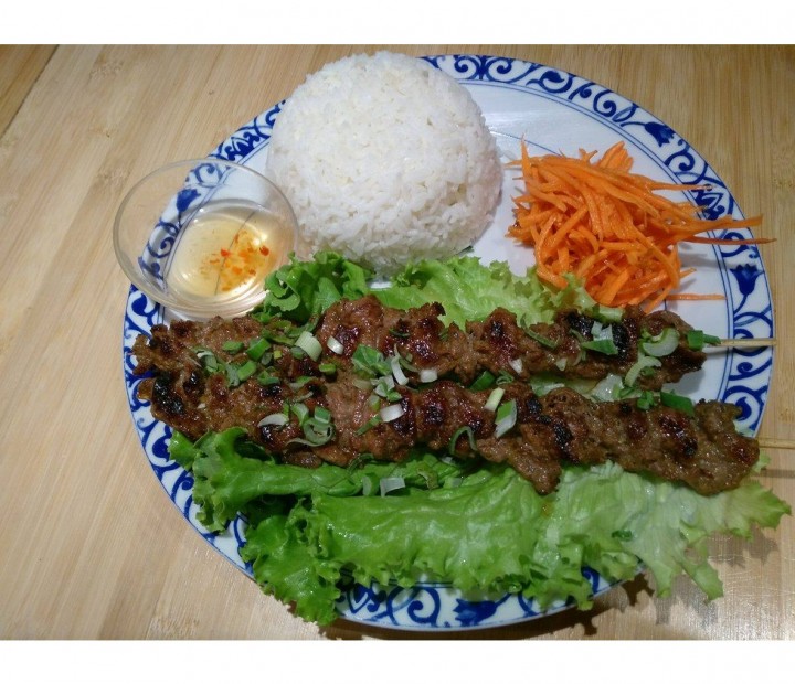 <h6 class='prettyPhoto-title'>Beef Skewers</h6>