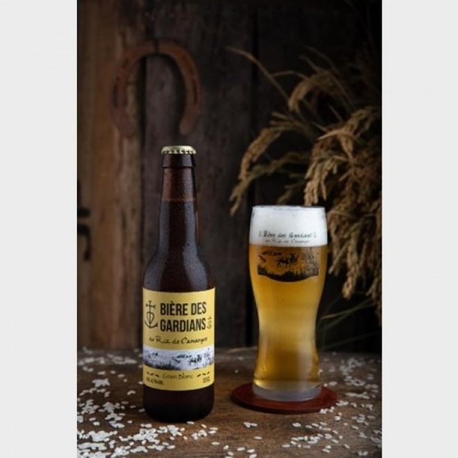 <h6 class='prettyPhoto-title'>Blond beer with White Grain (4.7% alc) 33cl</h6>