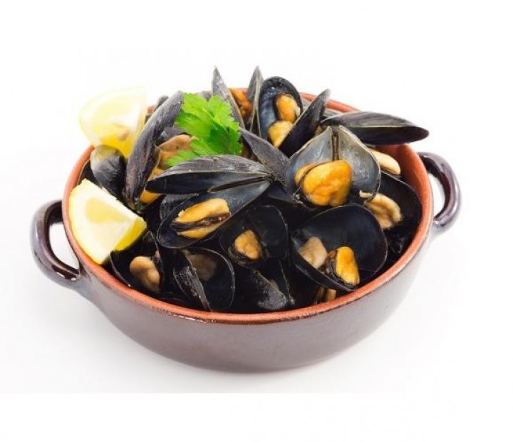 <h6 class='prettyPhoto-title'>Peppered with mussels</h6>