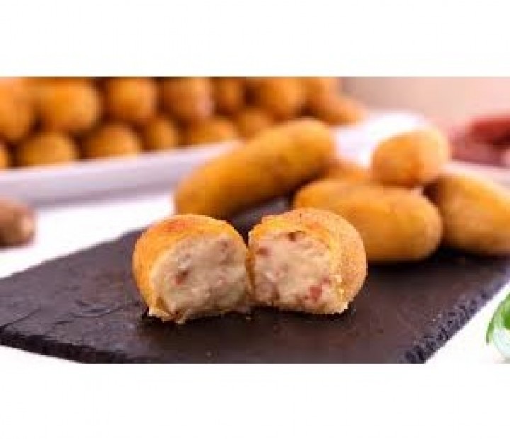 <h6 class='prettyPhoto-title'>Ham and cheese croquettes</h6>