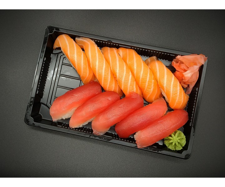 <h6 class='prettyPhoto-title'>Plt Sushi Tuna Salmon 10 pieces</h6>