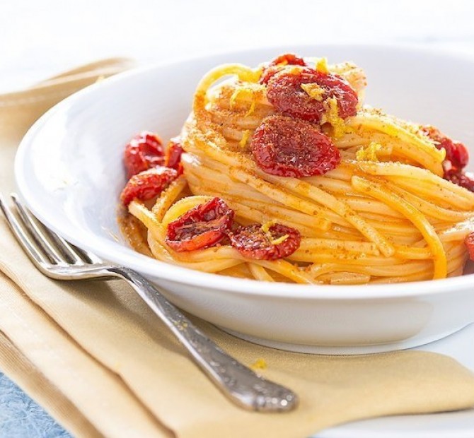 <h6 class='prettyPhoto-title'>Spaghetti alla Chitarra with Bottarga</h6>