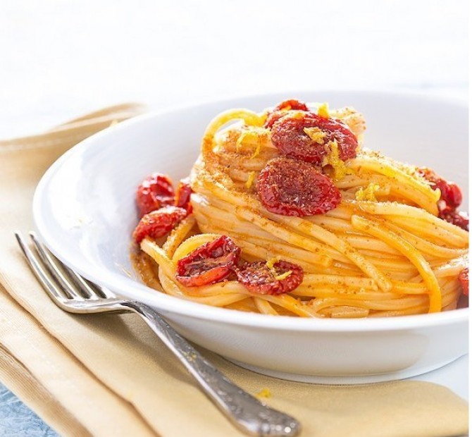 <h6 class='prettyPhoto-title'>Spaghetti alla Chitarra with Mullet Bottarga</h6>
