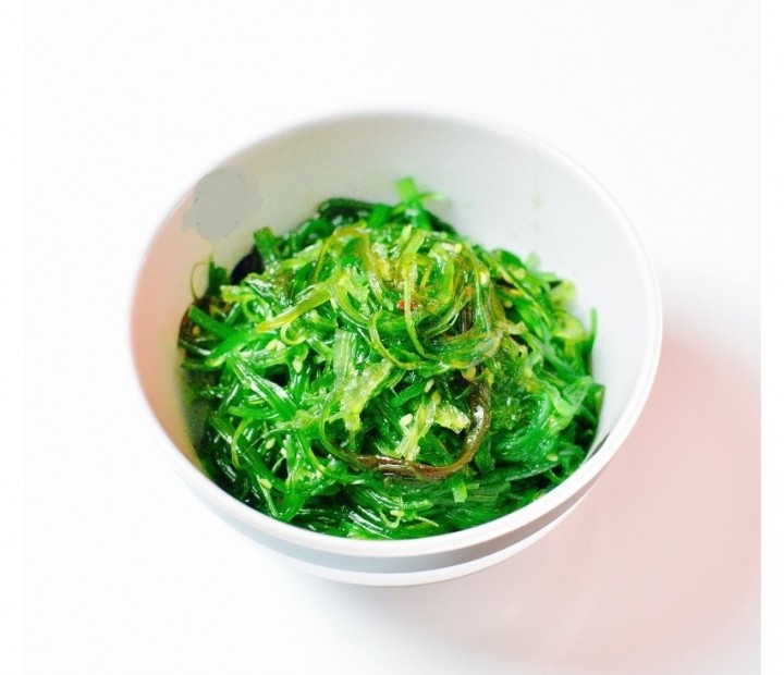 <h6 class='prettyPhoto-title'>E3 Seaweed salad</h6>