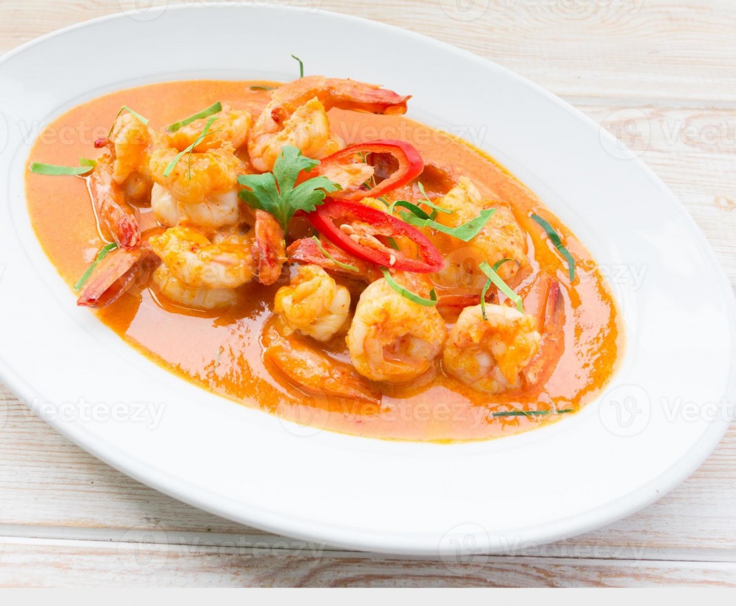 <h6 class='prettyPhoto-title'>C39. Shrimp in red curry</h6>