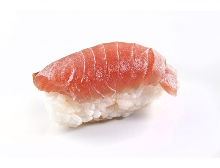 <h6 class='prettyPhoto-title'>Sushi Tuna</h6>