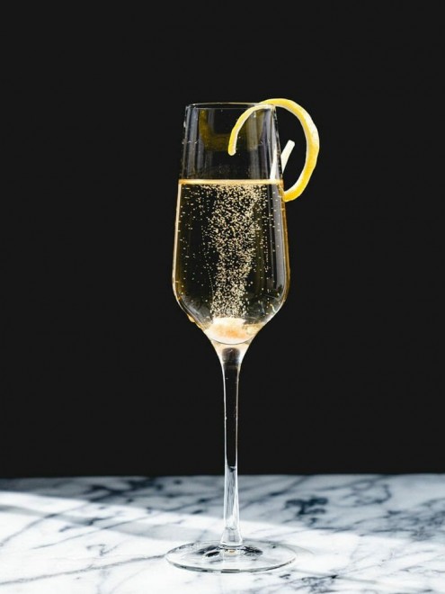 <h6 class='prettyPhoto-title'>Classic Champagne Cocktail</h6>