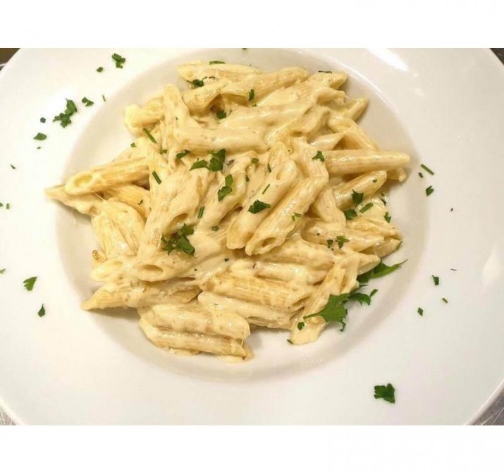<h6 class='prettyPhoto-title'>Four Cheese Penne</h6>