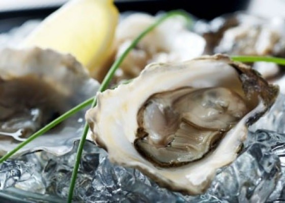 <h3 class='prettyPhoto-title'>Plate 9 oysters</h3><br/>Plate 9 Marennes Oléron (Depending on availability)