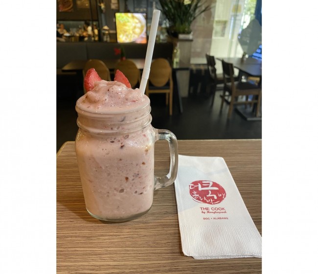 <h6 class='prettyPhoto-title'>(641) Strawberry Smoothie</h6>