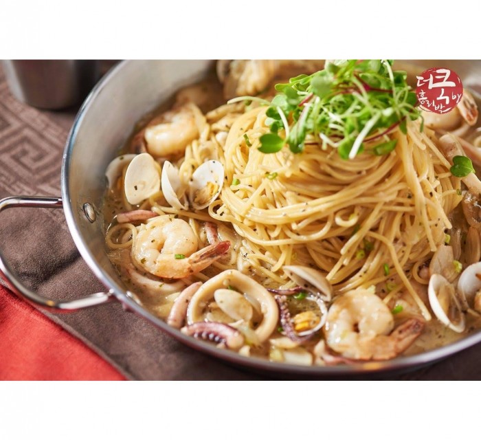 <h6 class='prettyPhoto-title'>(762) Seafood Olive Spaghetti (Solo)</h6>