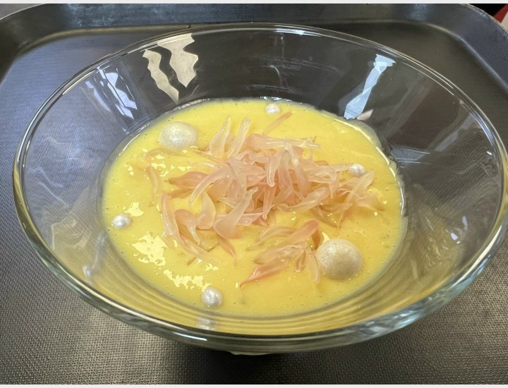 <h3 class='prettyPhoto-title'>楊枝甘露/ Dương Chi Cam Lộ  </h3><br/>Chilled Mango Cream with Sago and Pomelo