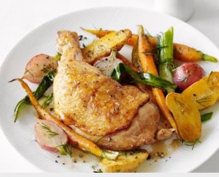 <h6 class='prettyPhoto-title'>Roast Chicken with Herb Potato and Saute Seasonal Vegetable with Light Pepper Sauce</h6>