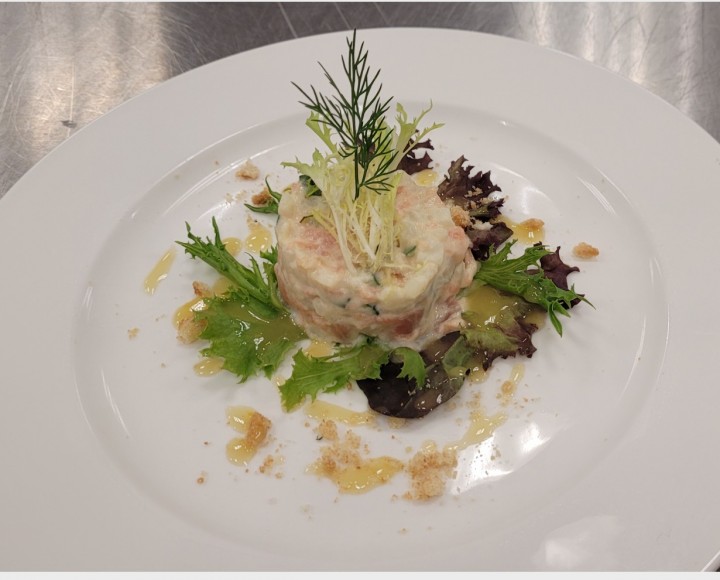 <h6 class='prettyPhoto-title'>Smoked Salmon with Cucumber and Potato Timbale, Dill Dressing</h6>