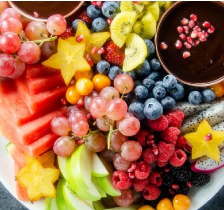 <h6 class='prettyPhoto-title'>Fresh Fruit Platter</h6>