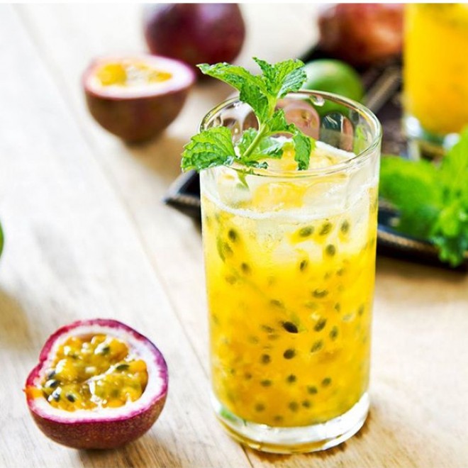 <h6 class='prettyPhoto-title'>Passion fruit - Chanh dây</h6>