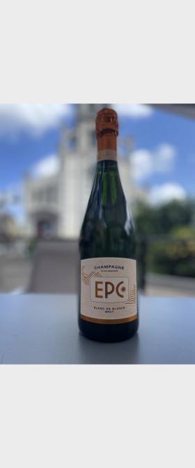 <h6 class='prettyPhoto-title'>Champagne EPC blanc de blanc 75 cl</h6>