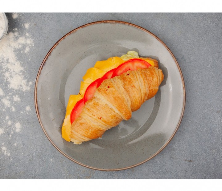 <h6 class='prettyPhoto-title'>Cheddar And Tomato Croissant</h6>