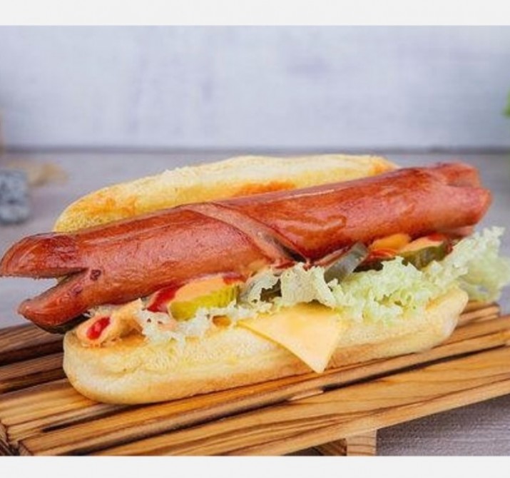 <h6 class='prettyPhoto-title'>Hotdog sandwich </h6>