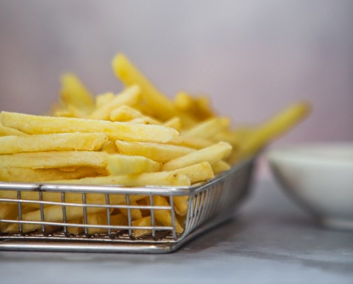 <h6 class='prettyPhoto-title'>Small Fries </h6>