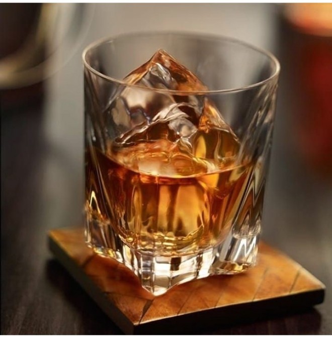 <h6 class='prettyPhoto-title'>Scotch Whiskey</h6>