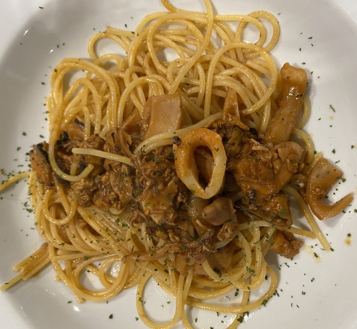 <h6 class='prettyPhoto-title'>Spaghetti alla Marinara</h6>